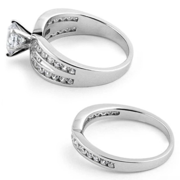 925 Sterling Silver Elegant Engagement Set CZ Ring - Picture 4 of 7